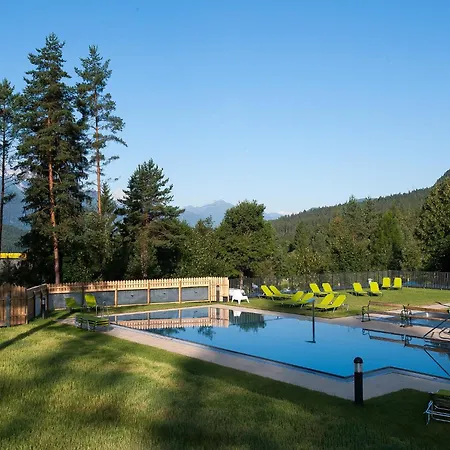 Alluring In With Terrace Presseggen